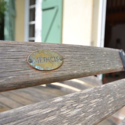 Location appartement T2 porquerolles var photo chaise